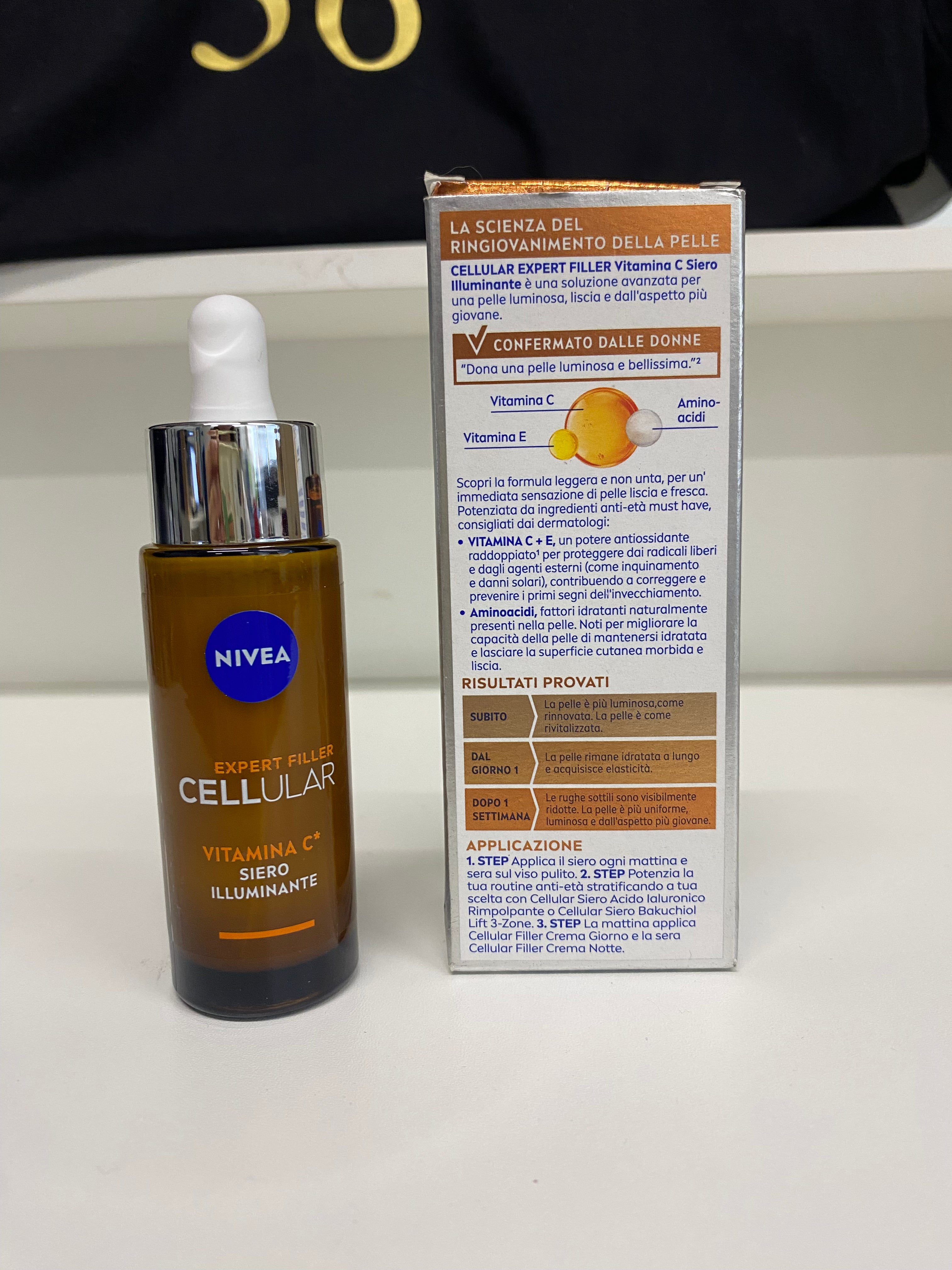 NIVEA VITAMINA C SIERO ILLUMINANTE X2 POTERE ANTI-OSSIDANTE