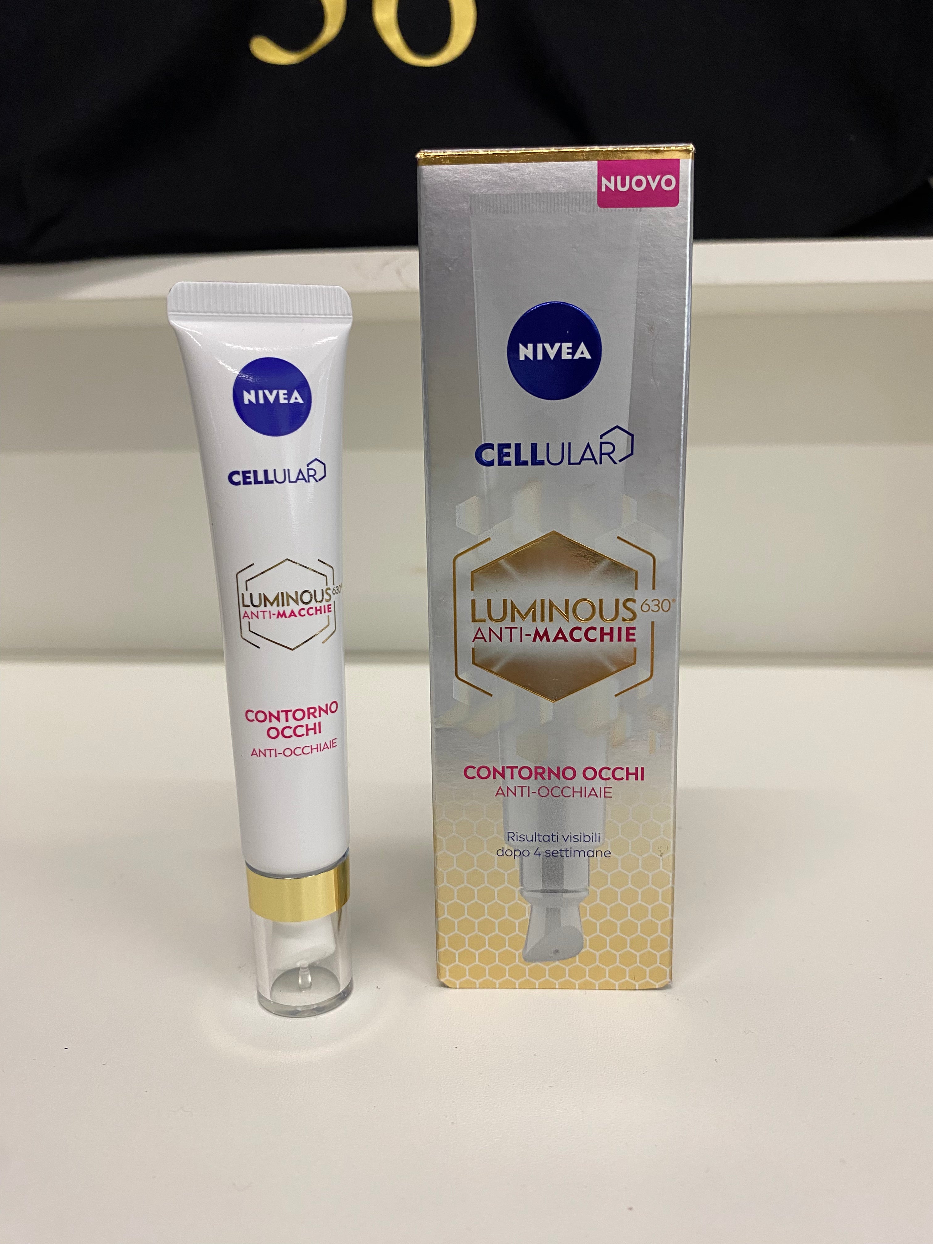 NIVEA LUMINOUS 630 ANTI-MACCHIE