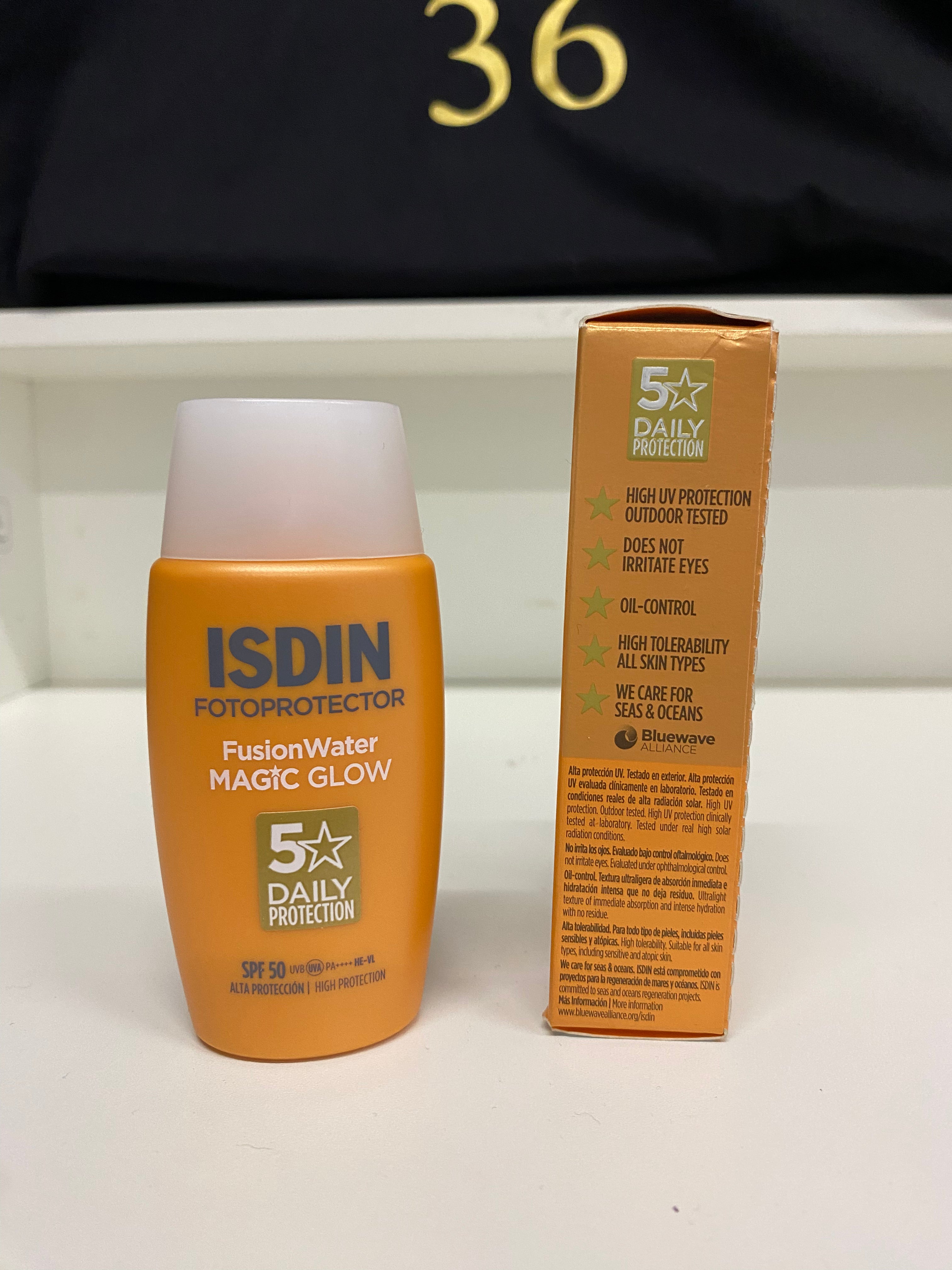 ISDIN FOTOPROTECTOR FUSION WATER MAGIC GLOW