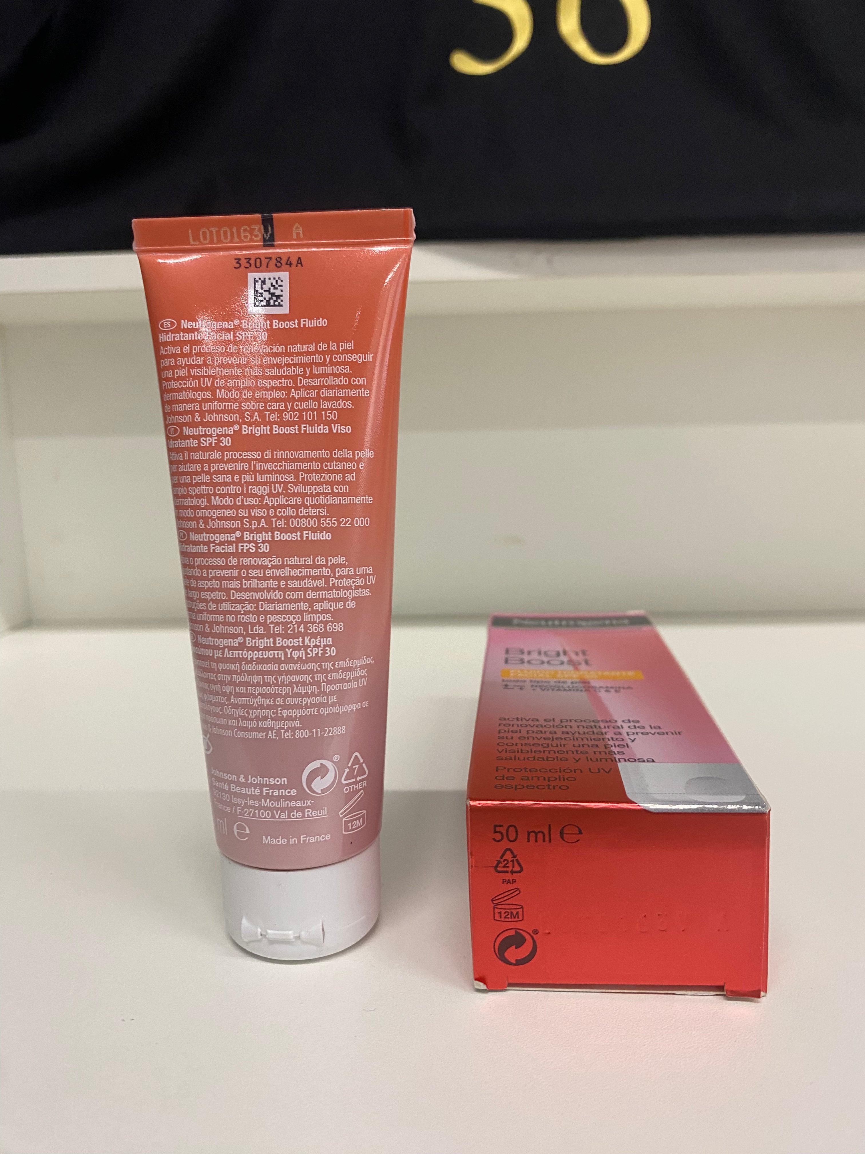 NEUTROGENA BRIGHT BOOST 50ml